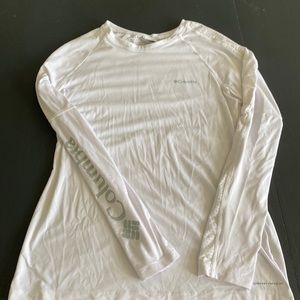 Columbia women’s Omni-Wick long sleeve white t-shirt